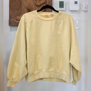 Levi’s | Cropped oversized crew neck sweater